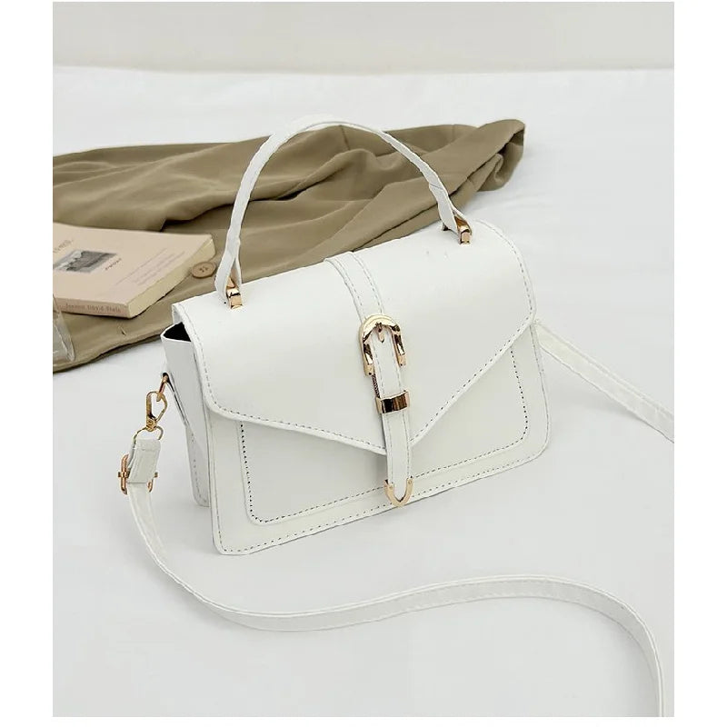 Top-Tier Ladies Hand Bags Crafted From Line-Printed Leather Boasting Trendy Lasting Lightweight Vintage Daily Style