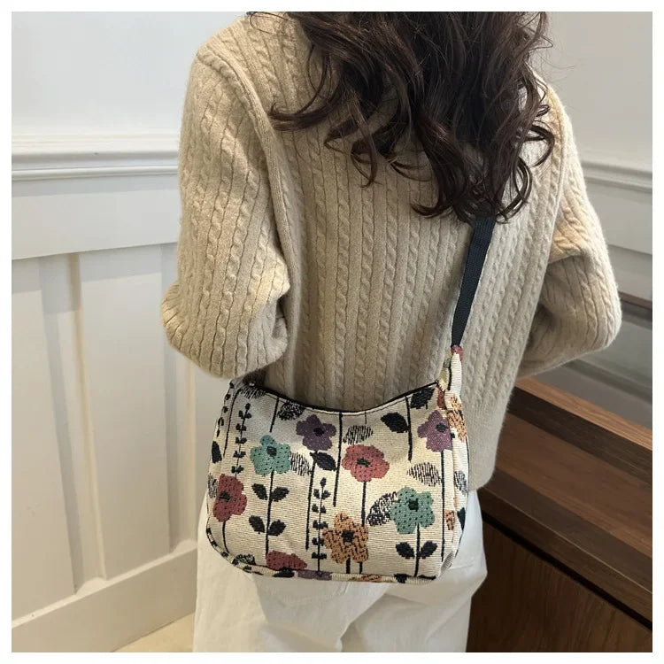 Women Small Underarm Bag Chinese Style Shoulder Bag Versatile Literary Prints Cloth Crescent Pack Portable Women's Handbags