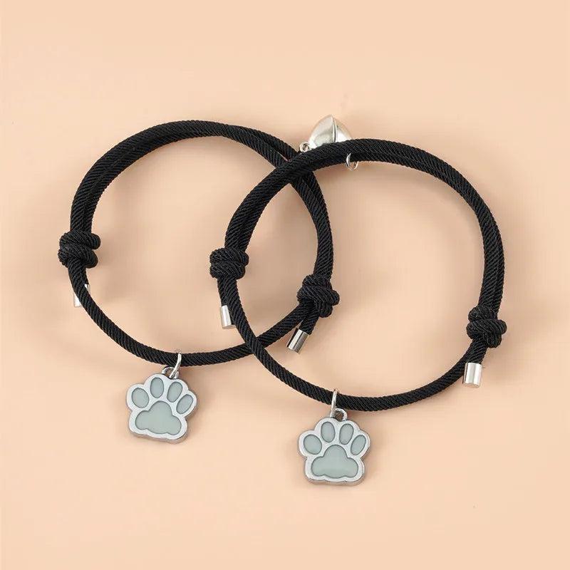 2pcs magnetic couple heart bracelet for men friendship lover jewelry glow in the dark pet dog cat animal paw bracelets For women