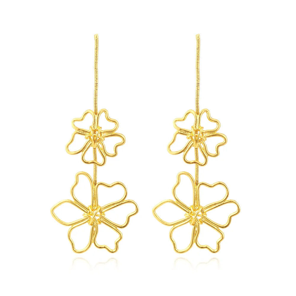 New exaggerated cold wind long alloy flower earrings European and American retro temperament flower pendant senior sense of earr