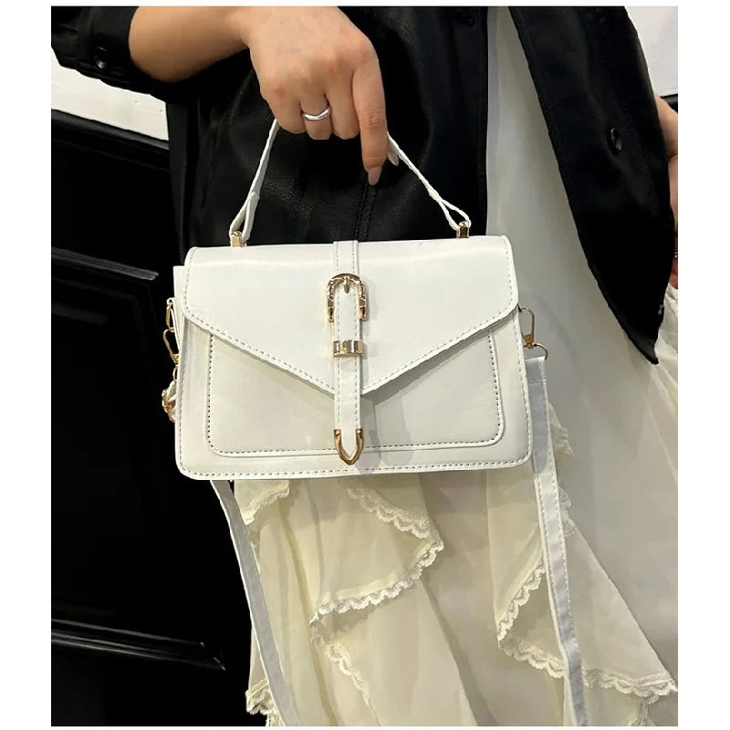 Top-Tier Ladies Hand Bags Crafted From Line-Printed Leather Boasting Trendy Lasting Lightweight Vintage Daily Style