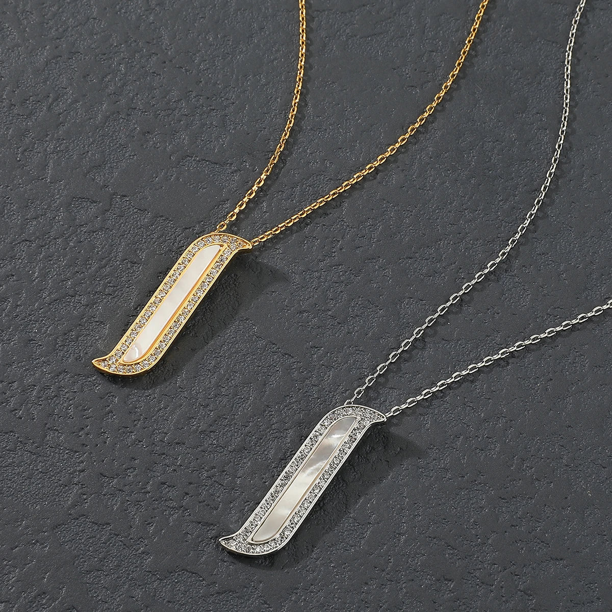 Fashion New Romatic Women's Sweet 2 Pcs Necklace & Earrings Set Sehll Material Geometic Design Jewelry Set