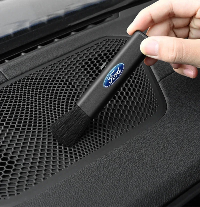 Car Telescopic Plastic Handle Wool Small Brush For Ford Focus mk2 mk3 Fiesta mk7 Ranger Mondeo mk4 S-MAX Kuga Mustang Auto Goods