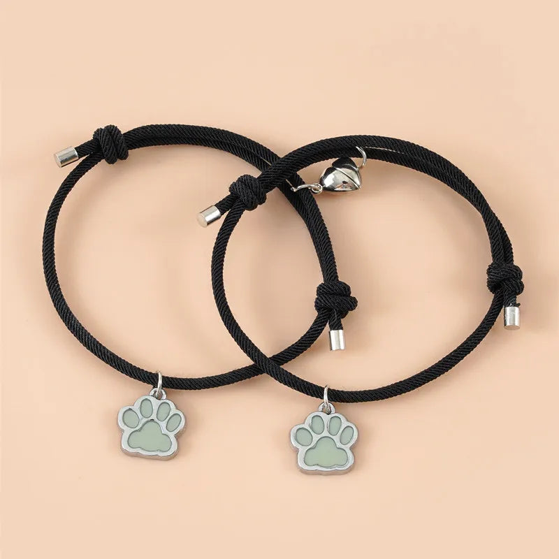 2pcs magnetic couple heart bracelet for men friendship lover jewelry glow in the dark pet dog cat animal paw bracelets For women