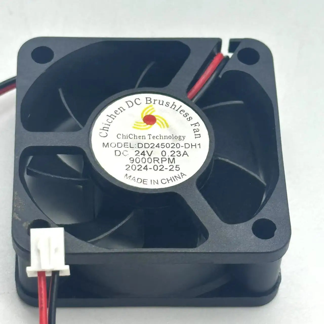 ChiChen DD245020-DH1 DC 24V 0.23A 50x50x20mm 2-Wire Server Cooling Fan