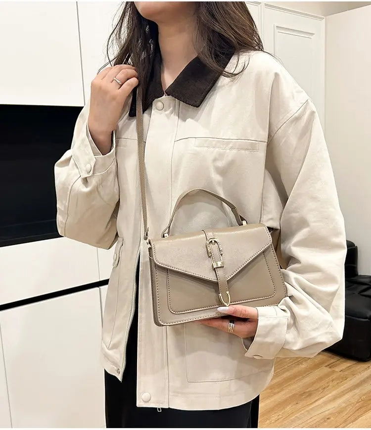 Top-Tier Ladies Hand Bags Crafted From Line-Printed Leather Boasting Trendy Lasting Lightweight Vintage Daily Style