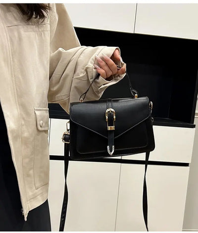 Top-Tier Ladies Hand Bags Crafted From Line-Printed Leather Boasting Trendy Lasting Lightweight Vintage Daily Style