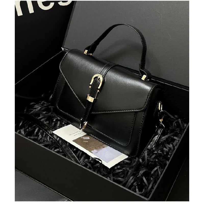 Top-Tier Ladies Hand Bags Crafted From Line-Printed Leather Boasting Trendy Lasting Lightweight Vintage Daily Style