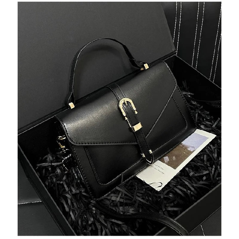 Top-Tier Ladies Hand Bags Crafted From Line-Printed Leather Boasting Trendy Lasting Lightweight Vintage Daily Style