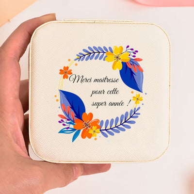 Thank You Mistress for This Great Year Jewelry Organizer Teacher's Day Gift for Her Garland Alphabet Jewelry Box Thanks teacher