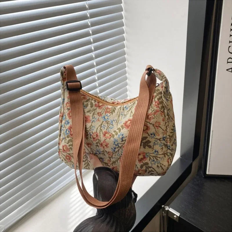 Women Small Underarm Bag Chinese Style Shoulder Bag Versatile Literary Prints Cloth Crescent Pack Portable Women's Handbags
