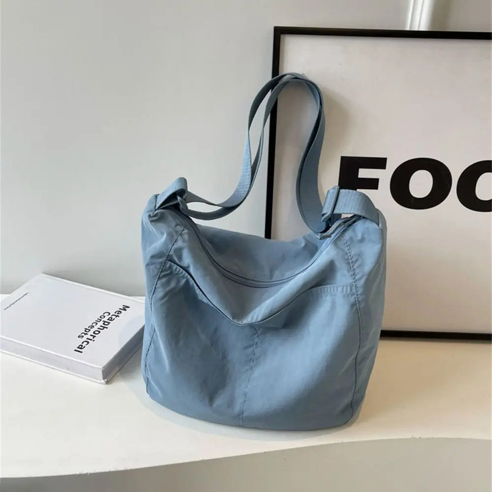 Women Girls Crossbody Shoulder Bags Fashionable Solid Color Nylon Bags Tote Bag Outdoor Travel Ultra-large Capacity Bags