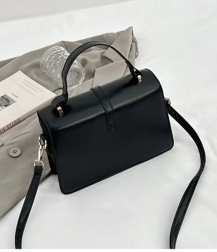 Top-Tier Ladies Hand Bags Crafted From Line-Printed Leather Boasting Trendy Lasting Lightweight Vintage Daily Style