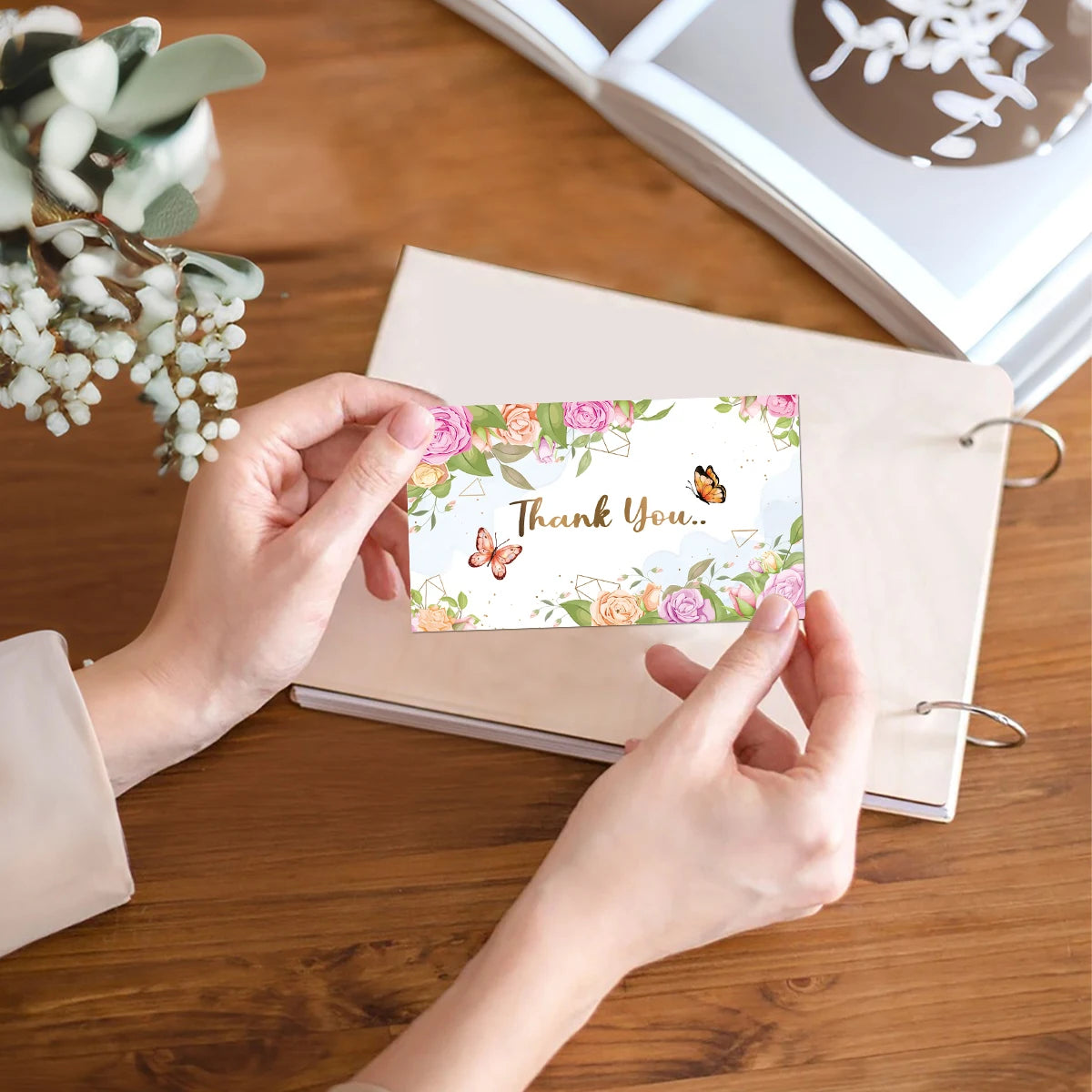 50pcs Flower Butterfly Design Thank You Card For Greeting Message Supporting Business Package Decor Order Shopping Purchase Card