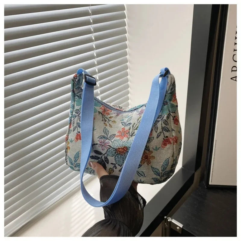 Women Small Underarm Bag Chinese Style Shoulder Bag Versatile Literary Prints Cloth Crescent Pack Portable Women's Handbags